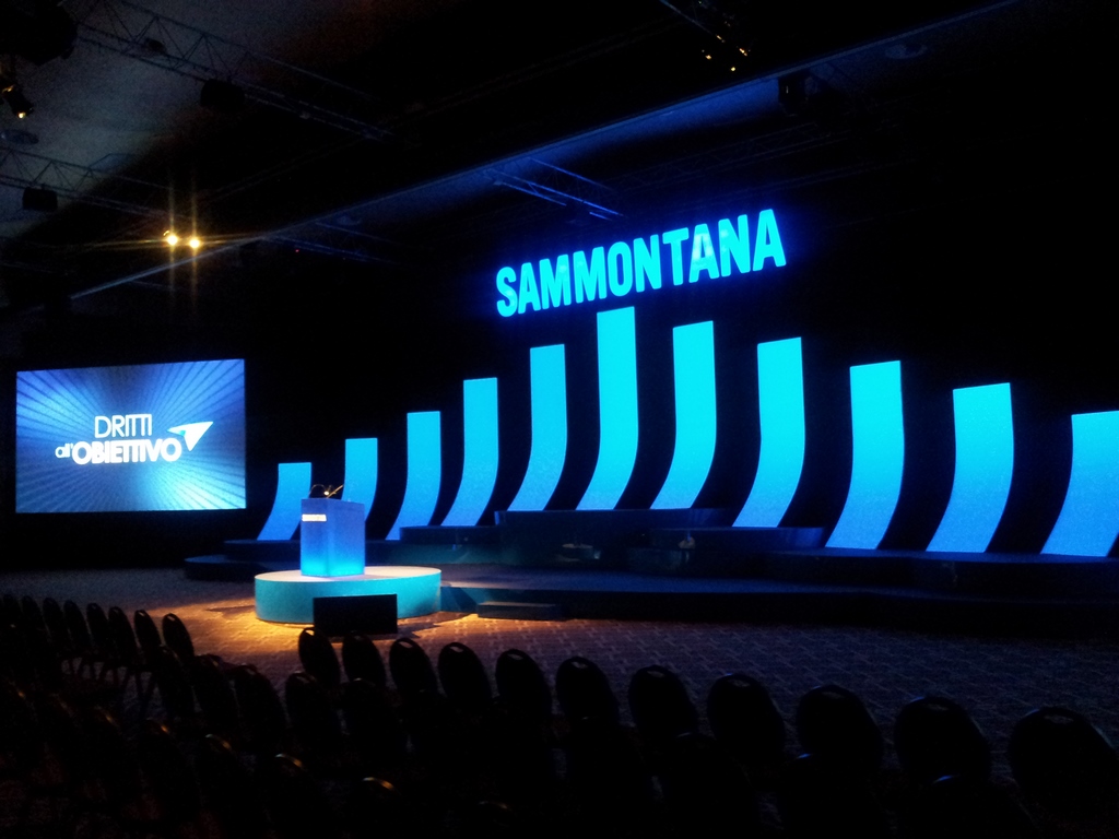Convention in tour